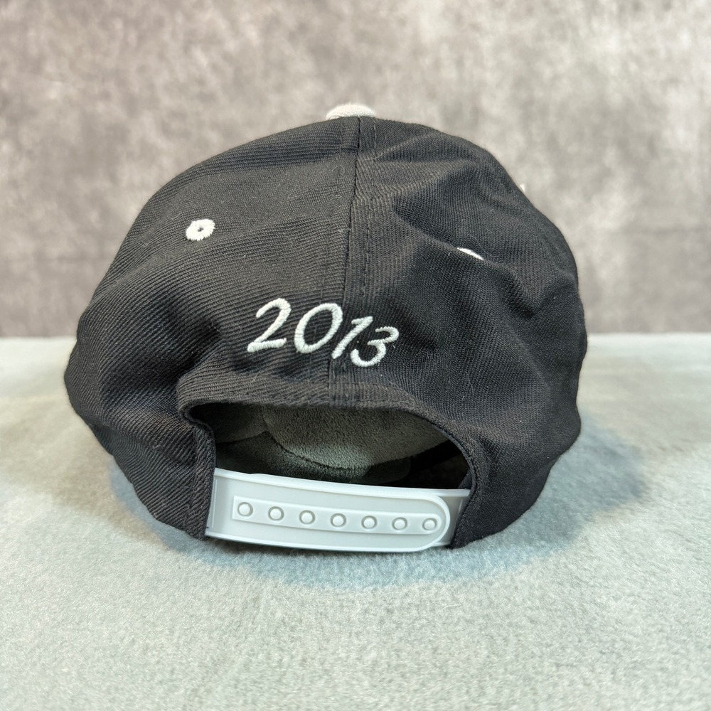 Yupoong The Classics Creek 2013 Snapback Hat Black Grey Green Undervisor Cap - Picture 3 of 5